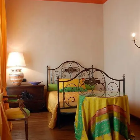 酒店 蒙迪果西奥城堡豪华度假酒店 4*