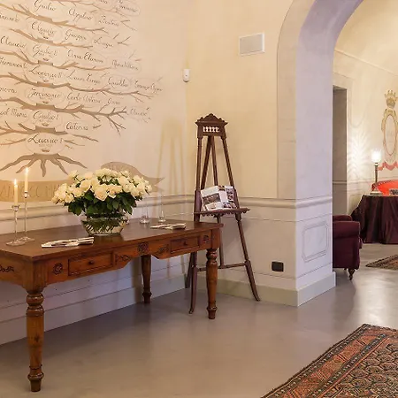 酒店 蒙迪果西奥城堡豪华度假酒店 Licciana Nardi