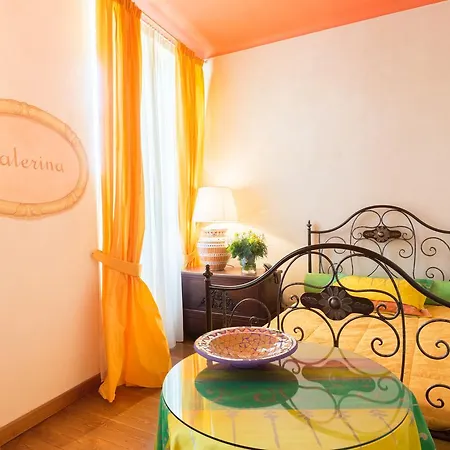 Castello Di Pontebosio Luxury מלון