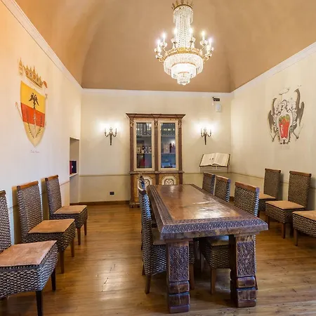 מלון Castello Di Pontebosio Luxury
